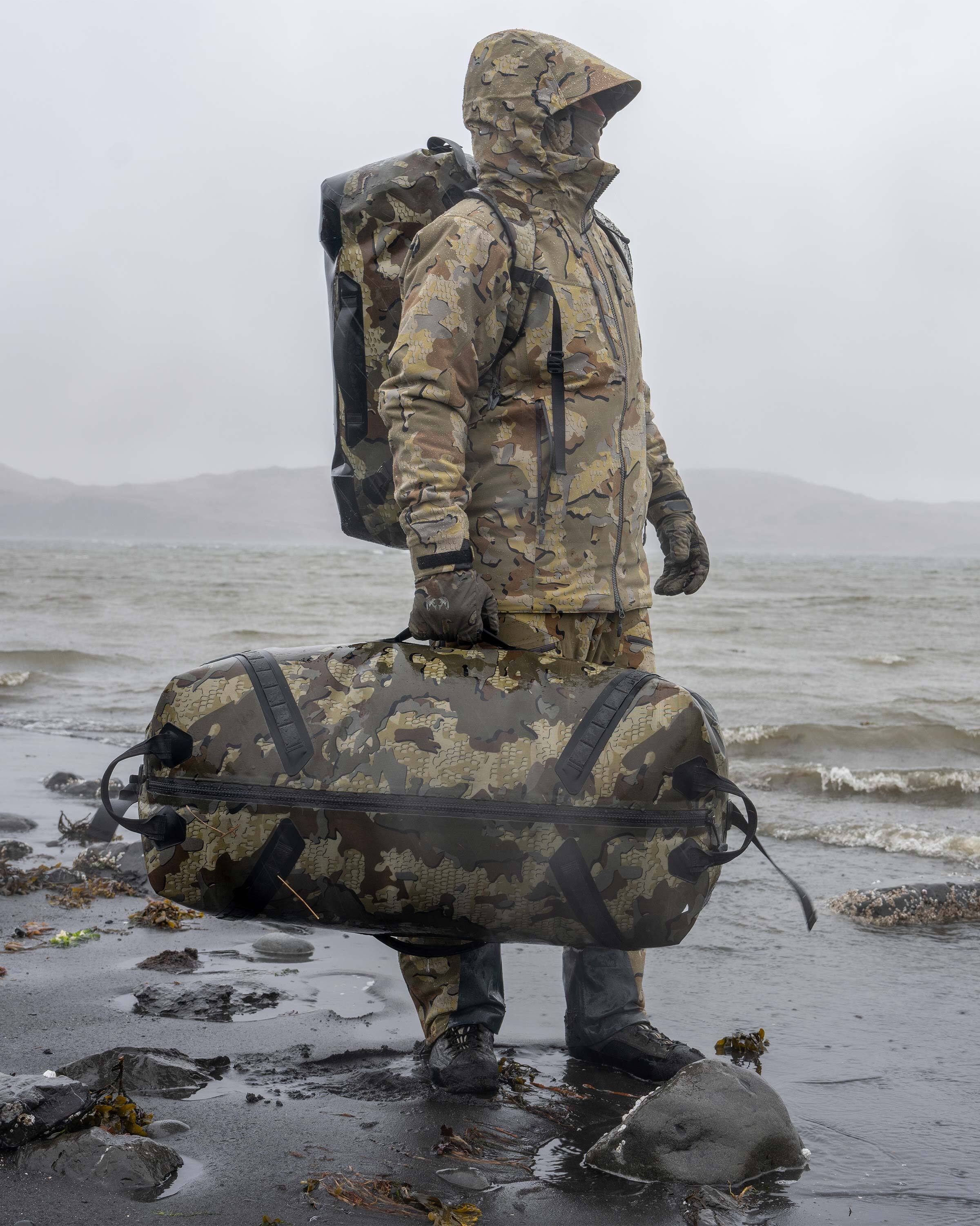 Kodiak 3000 Submersible Duffel | Coyote Brown - Image 10