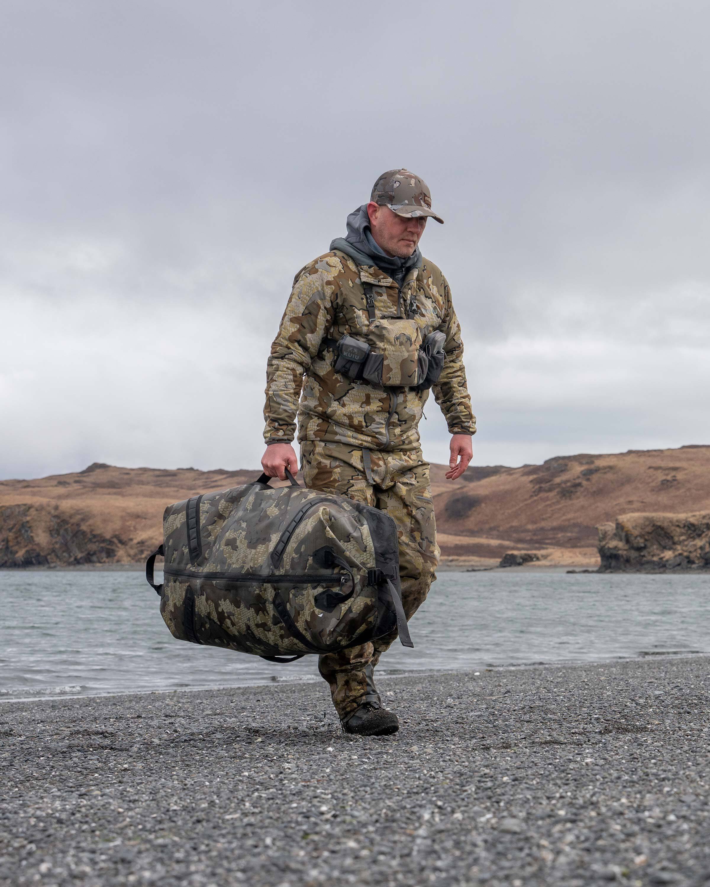 Kodiak 6600 Submersible Duffel | Stone - Image 18