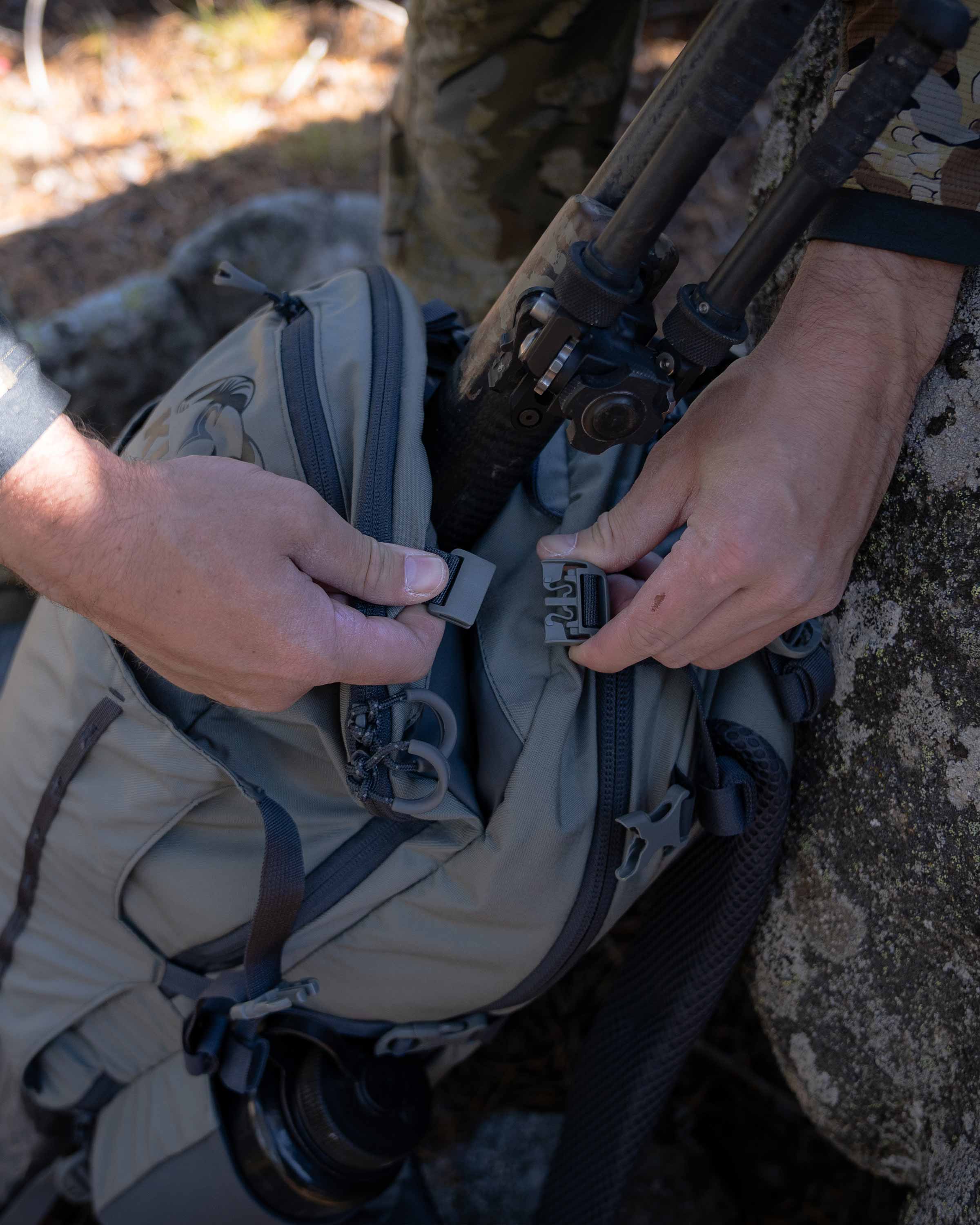 Venture Divide 2000 | Gunmetal - Image 9